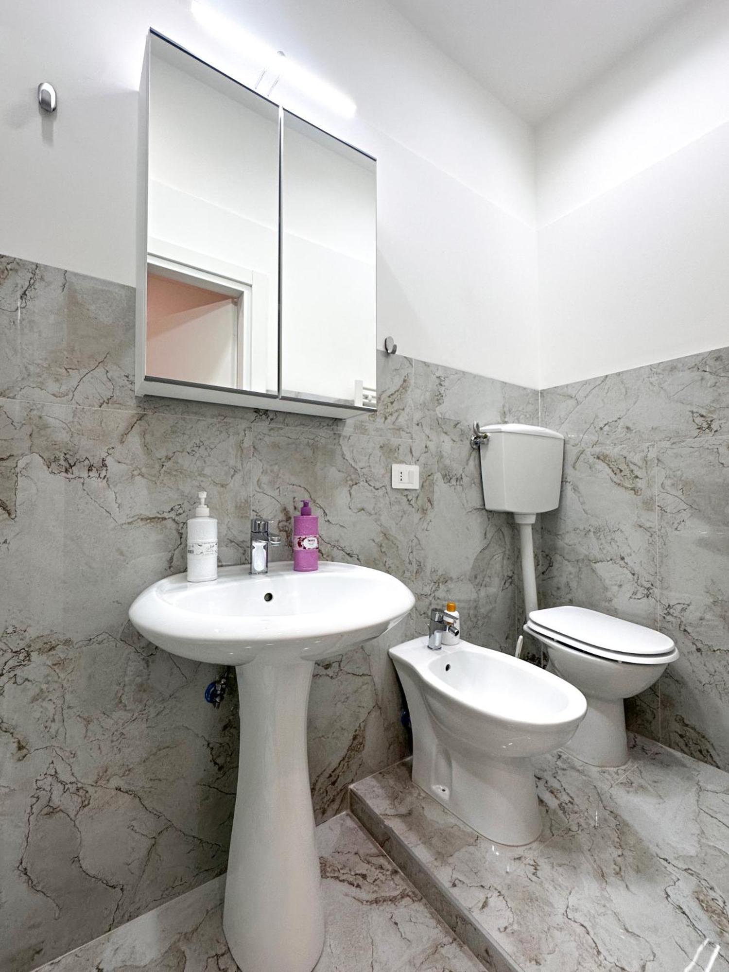 Bed and Breakfast Benvenuto A Napoli Exterior foto