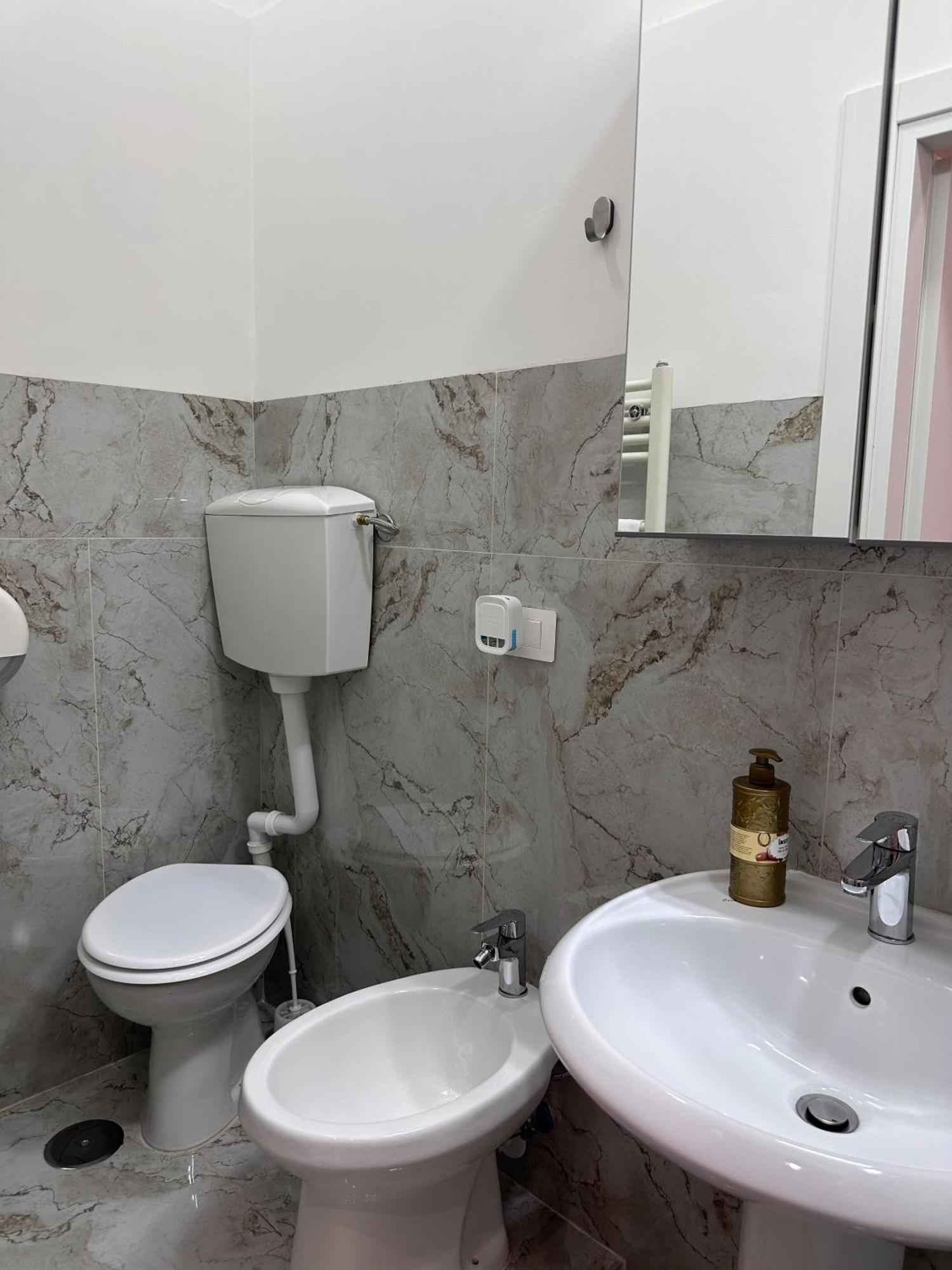 Bed and Breakfast Benvenuto A Napoli Exterior foto