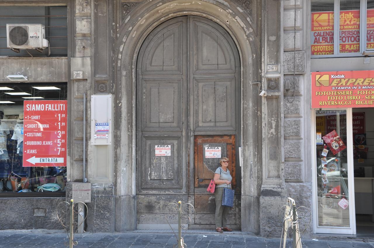 Bed and Breakfast Benvenuto A Napoli Exterior foto